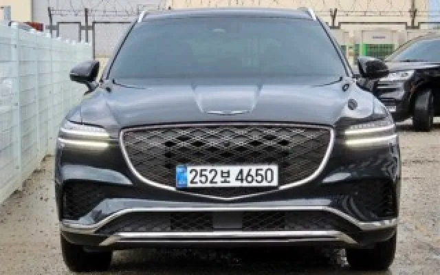수원중고차매매계약서 GV70 2.5T 가솔린 AWD 매물 사진 11 - 2024/10 38,960km